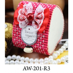 Favor Bamboo Box " Love Shape " ( AW-201 )