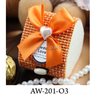 Favor Bamboo Box " Love Shape " ( AW-201 )
